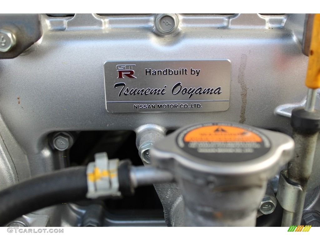 2015 Nissan GT-R Premium Marks and Logos Photo #140950828