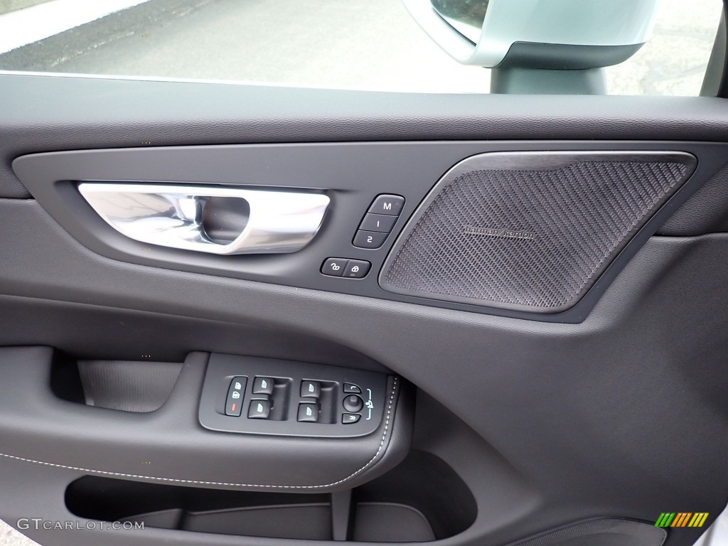 2021 Volvo XC60 T5 AWD Inscription Charcoal Door Panel Photo #140951149
