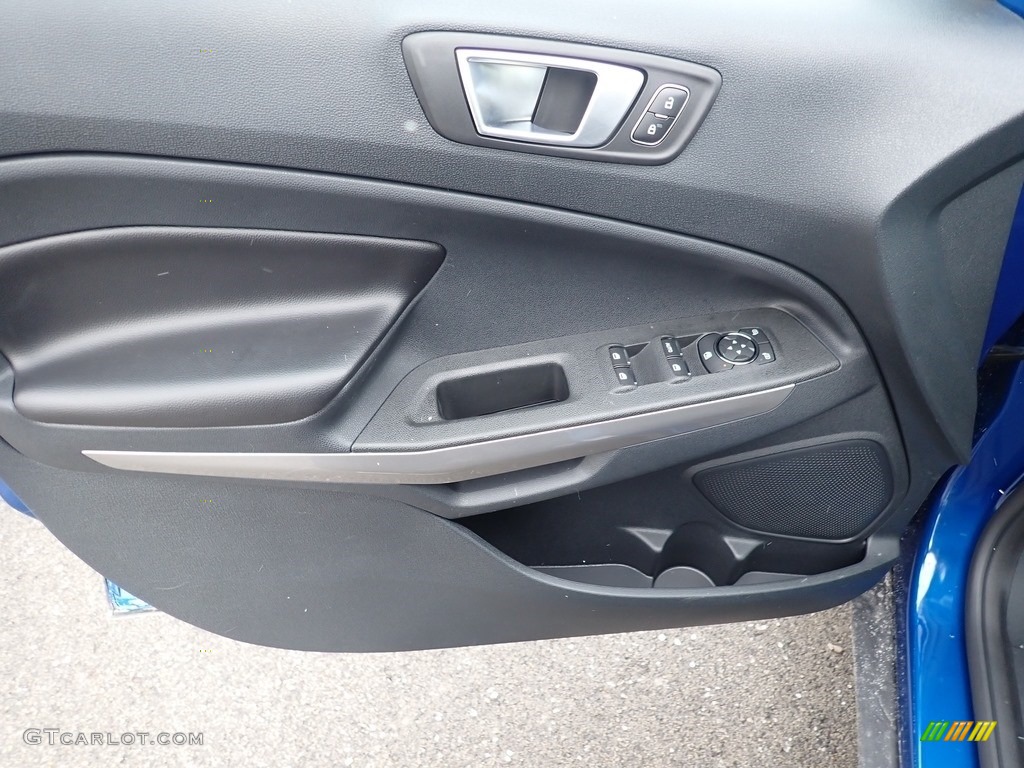 2021 Ford EcoSport Titanium 4WD Door Panel Photos