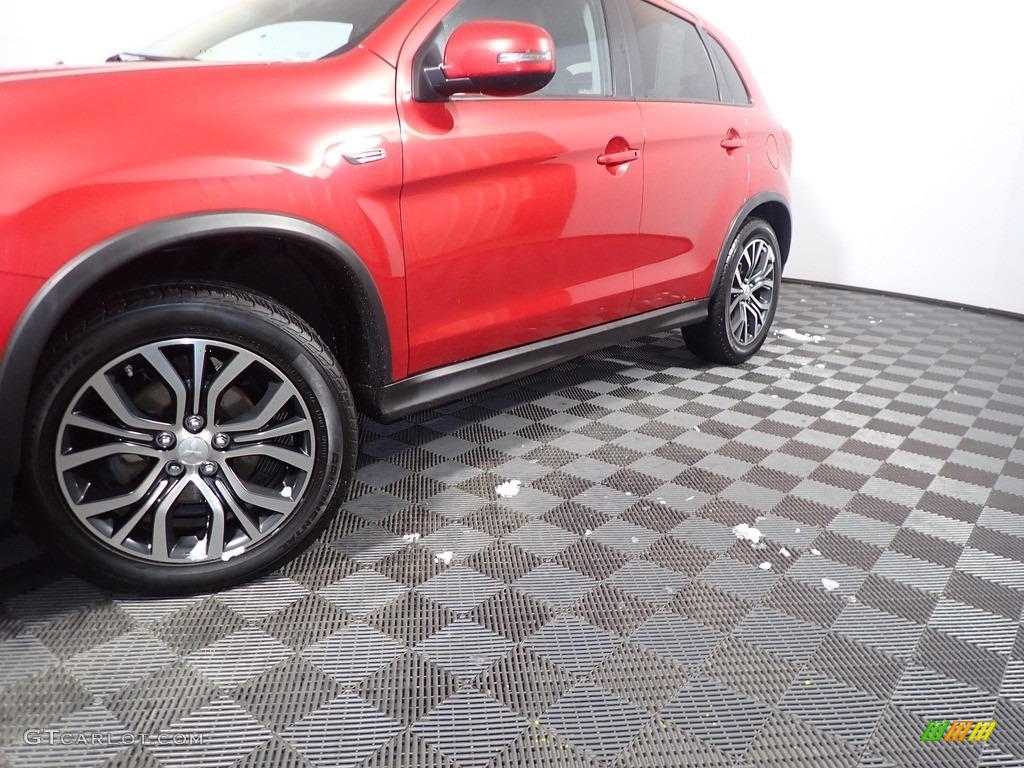 2016 Outlander Sport ES - Rally Red Metallic / Black photo #9