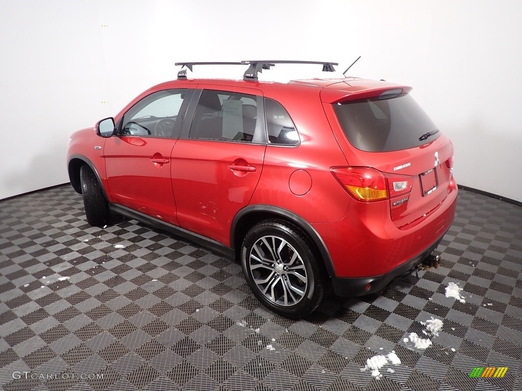 2016 Outlander Sport ES - Rally Red Metallic / Black photo #11