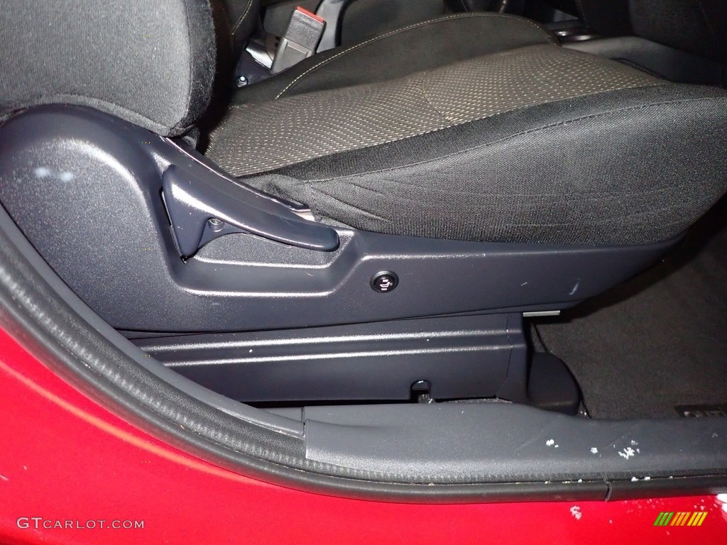 2016 Outlander Sport ES - Rally Red Metallic / Black photo #39