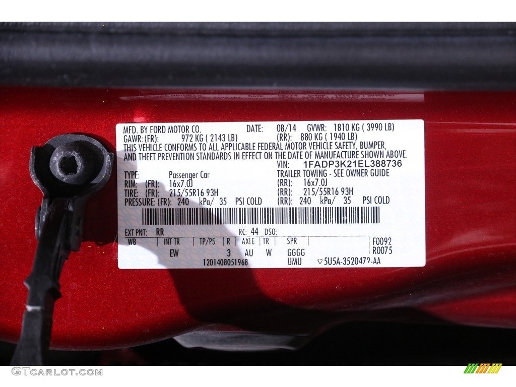 2014 Focus SE Hatchback - Ruby Red / Charcoal Black photo #20