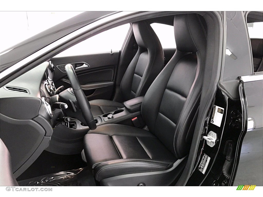 2017 Mercedes-Benz CLA 250 4Matic Coupe Front Seat Photos
