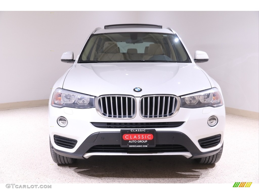2016 X3 xDrive28i - Mineral White Metallic / Sand Beige photo #2