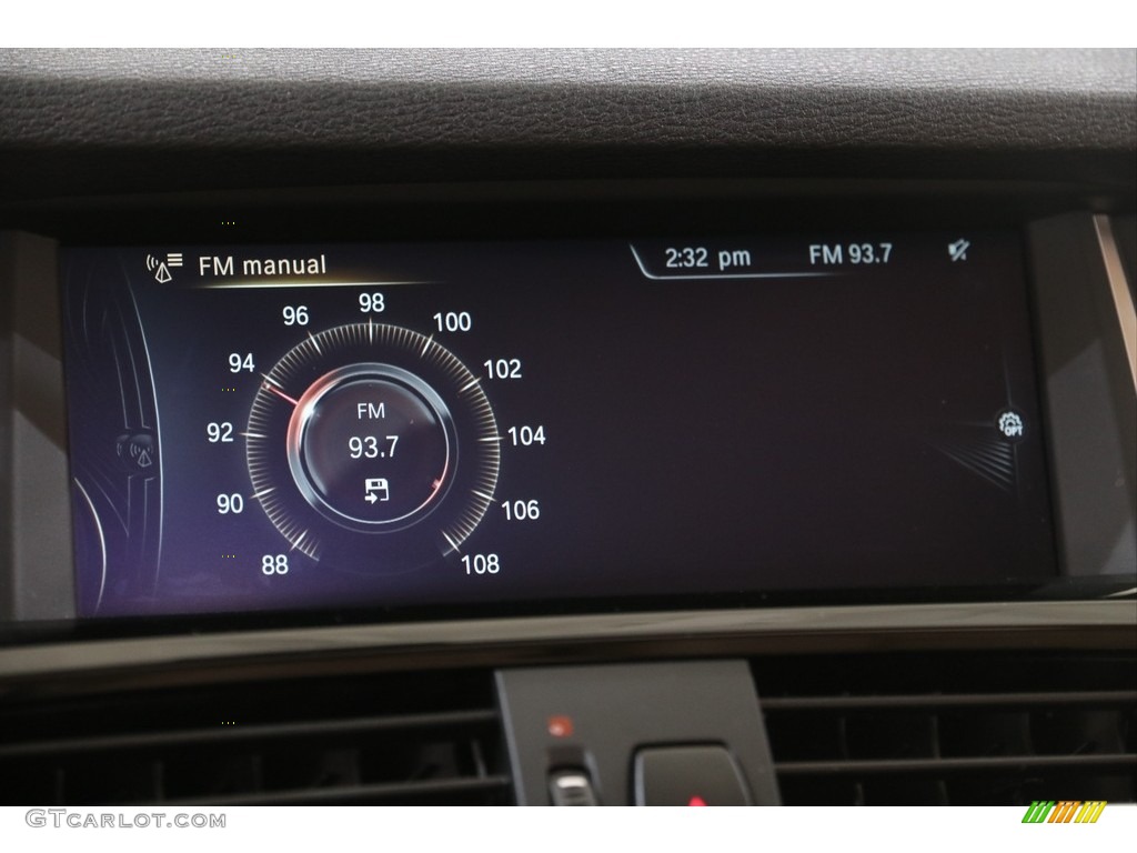 2016 X3 xDrive28i - Mineral White Metallic / Sand Beige photo #12