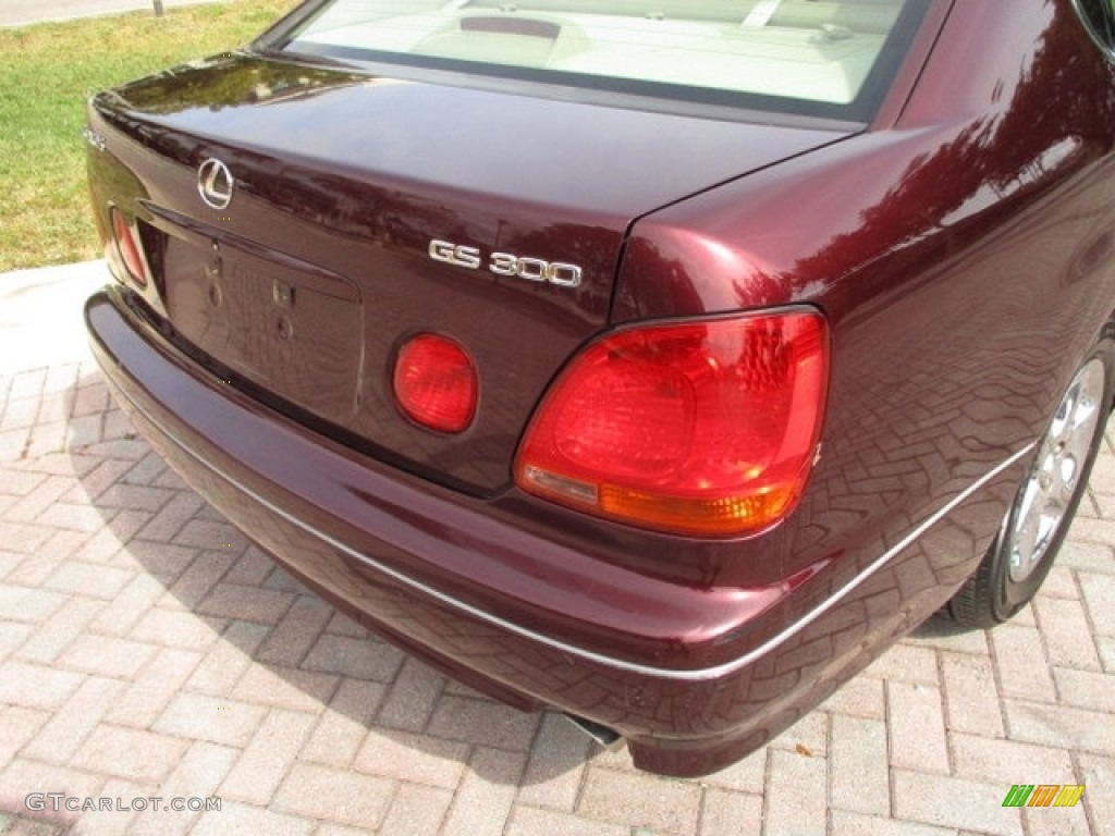 2003 GS 300 - Black Cherry Pearl / Ivory photo #47
