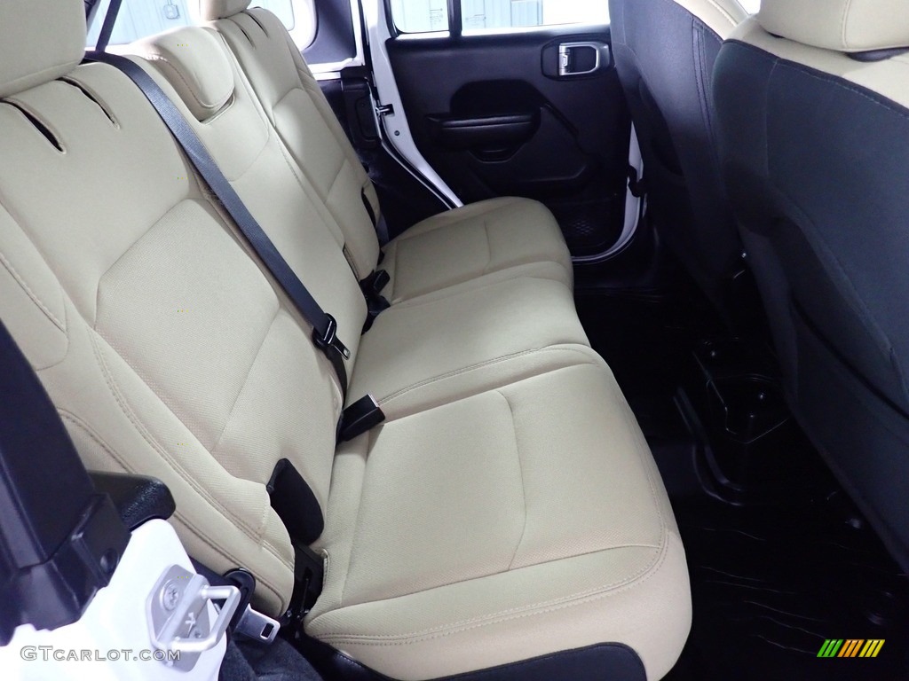 2018 Wrangler Unlimited Sport 4x4 - Bright White / Black/Heritage Tan photo #29