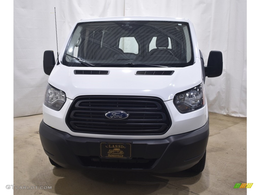 2019 Transit Van 150 LR Regular - Oxford White / Charcoal black photo #4