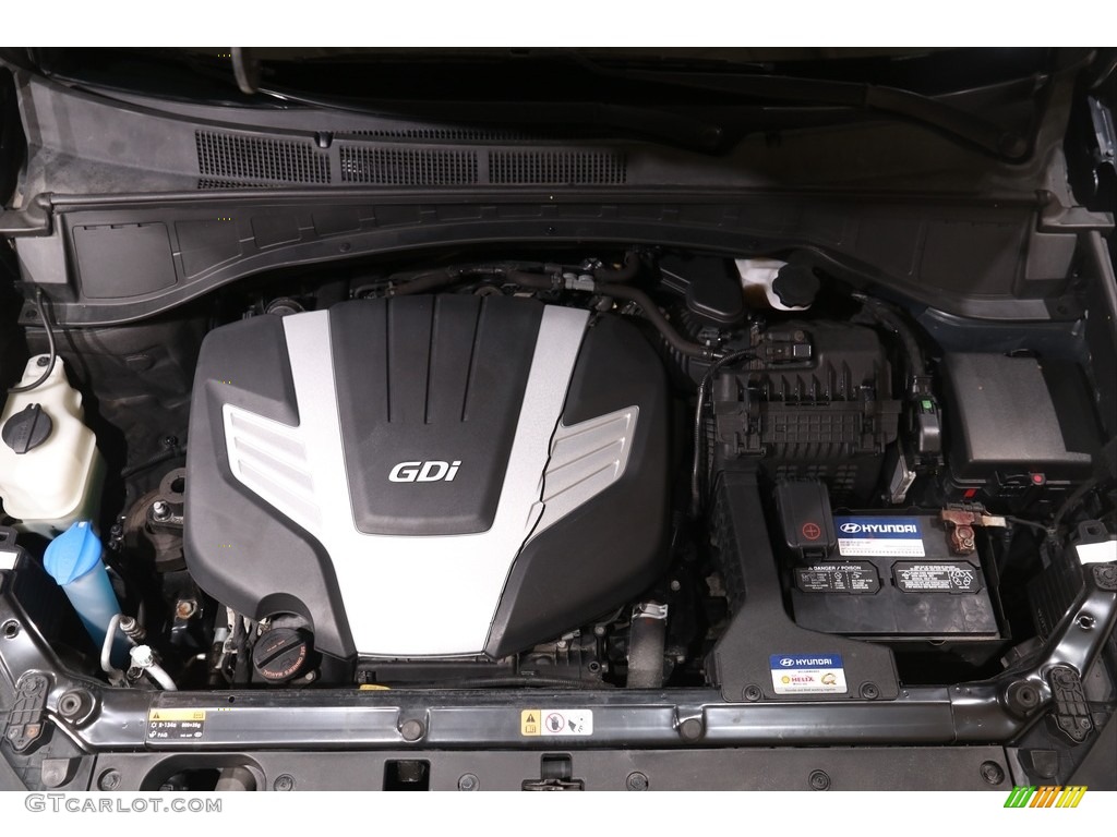 2014 Hyundai Santa Fe GLS Engine Photos