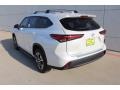 2021 Blizzard White Pearl Toyota Highlander XLE  photo #6