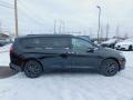 Brilliant Black Crystal Pearl - Pacifica Hybrid Touring Photo No. 4