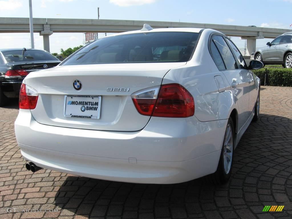 2007 3 Series 328i Sedan - Alpine White / Beige photo #11