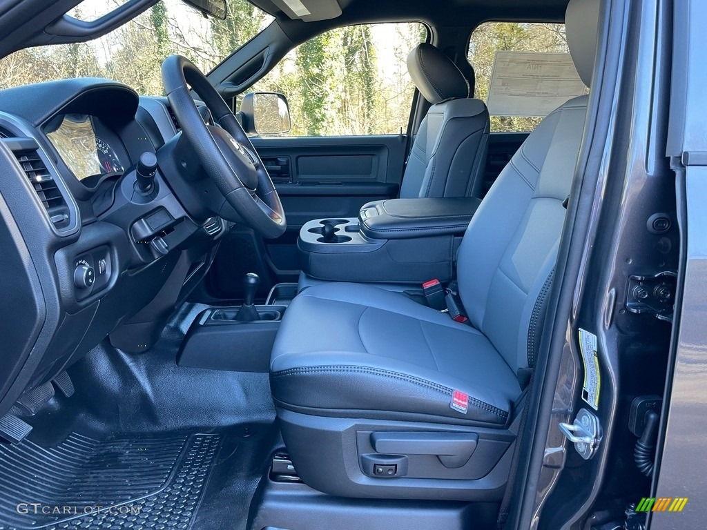 2021 Ram 5500 Tradesman Crew Cab 4x4 Chassis Front Seat Photos