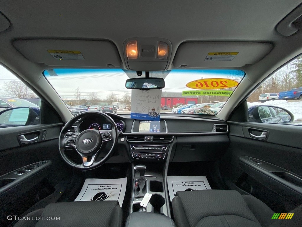2016 Kia Optima LX 1.6T Front Seat Photo #140974264