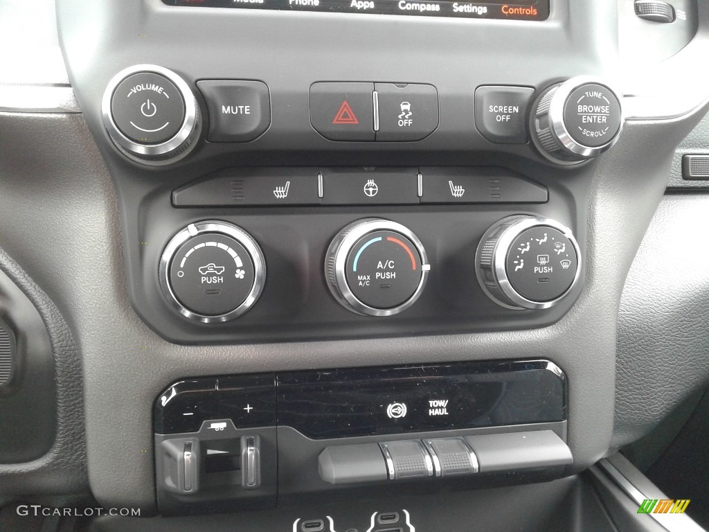 2021 Ram 2500 Big Horn Mega Cab 4x4 Controls Photos