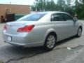 Titanium Metallic - Avalon XLS Photo No. 5
