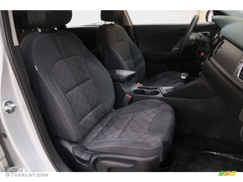 2018 Niro FE Hybrid - Silky Silver / Charcoal photo #17