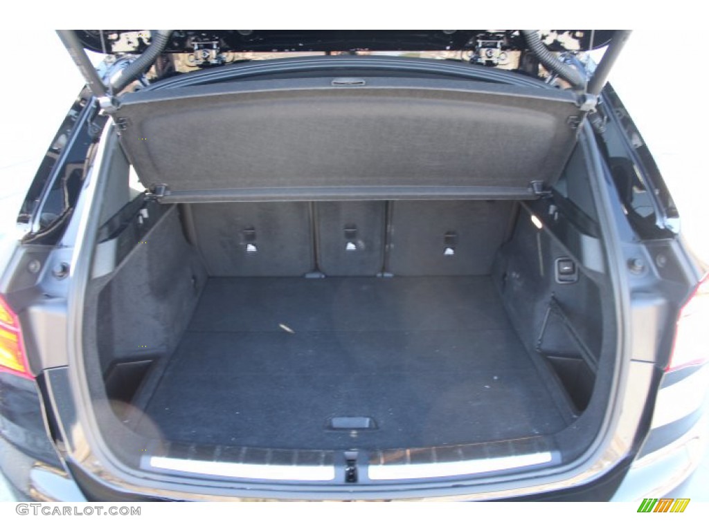 2019 X1 sDrive28i - Jet Black / Black photo #25