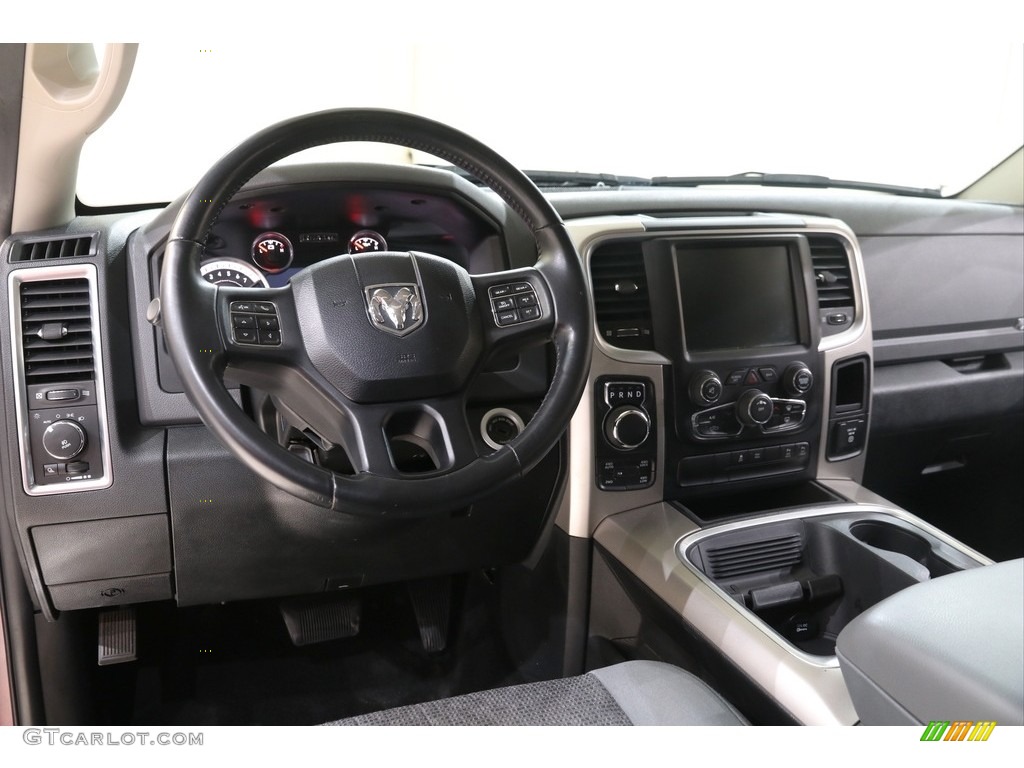 2016 Ram 1500 Big Horn Crew Cab 4x4 Black/Diesel Gray Dashboard Photo #140980921