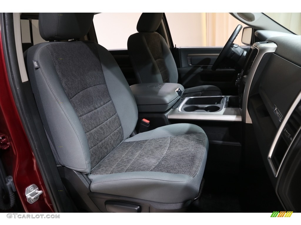 2016 Ram 1500 Big Horn Crew Cab 4x4 Front Seat Photo #140981281