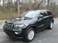Diamond Black Crystal Pearl - Grand Cherokee Laredo 4x4 Photo No. 2
