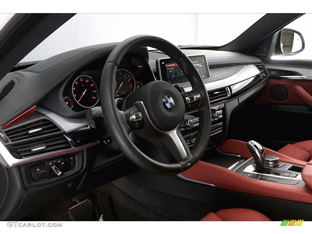 2018 BMW X6 sDrive35i Coral Red/Black Dashboard Photo #140983036