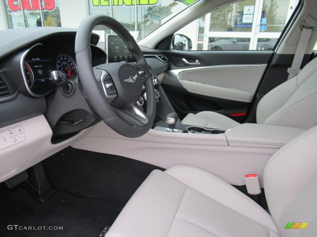 2020 Genesis G70 - Uyuni White / Black/Gray photo #10
