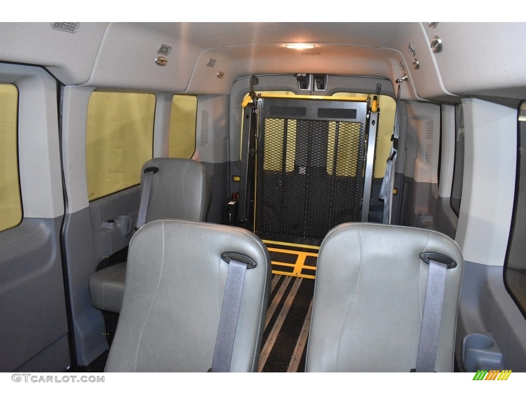 2019 Transit Passenger Wagon XLT 350 MR Long - Oxford White / Charcoal black photo #9