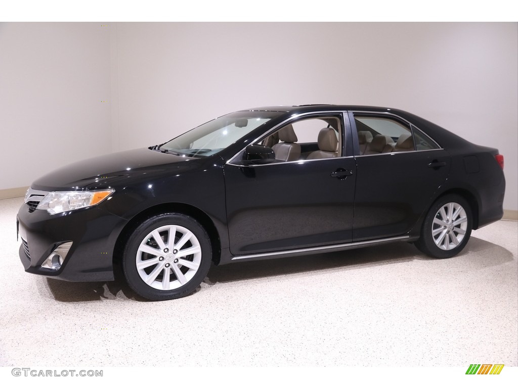 2012 Camry XLE V6 - Attitude Black Metallic / Ivory photo #3