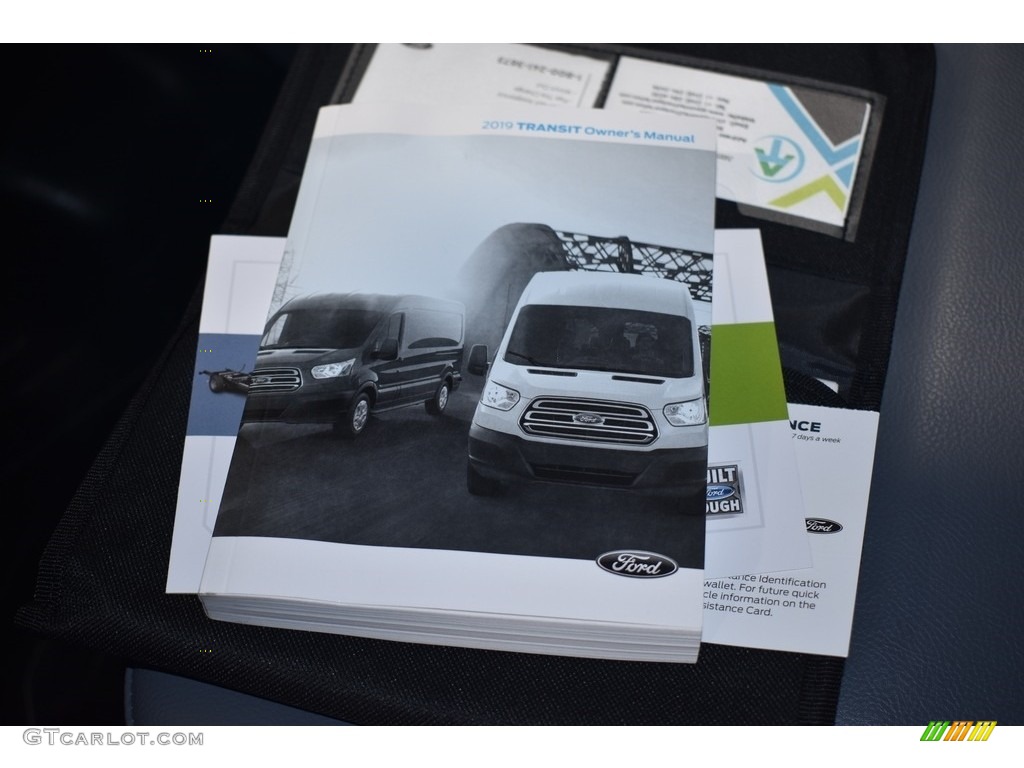 2019 Transit Passenger Wagon XLT 350 MR Long - Oxford White / Charcoal black photo #16