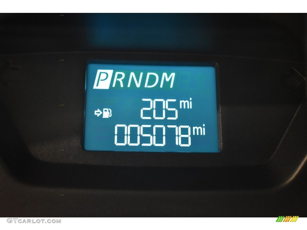 2019 Transit Passenger Wagon XLT 350 MR Long - Oxford White / Charcoal black photo #17