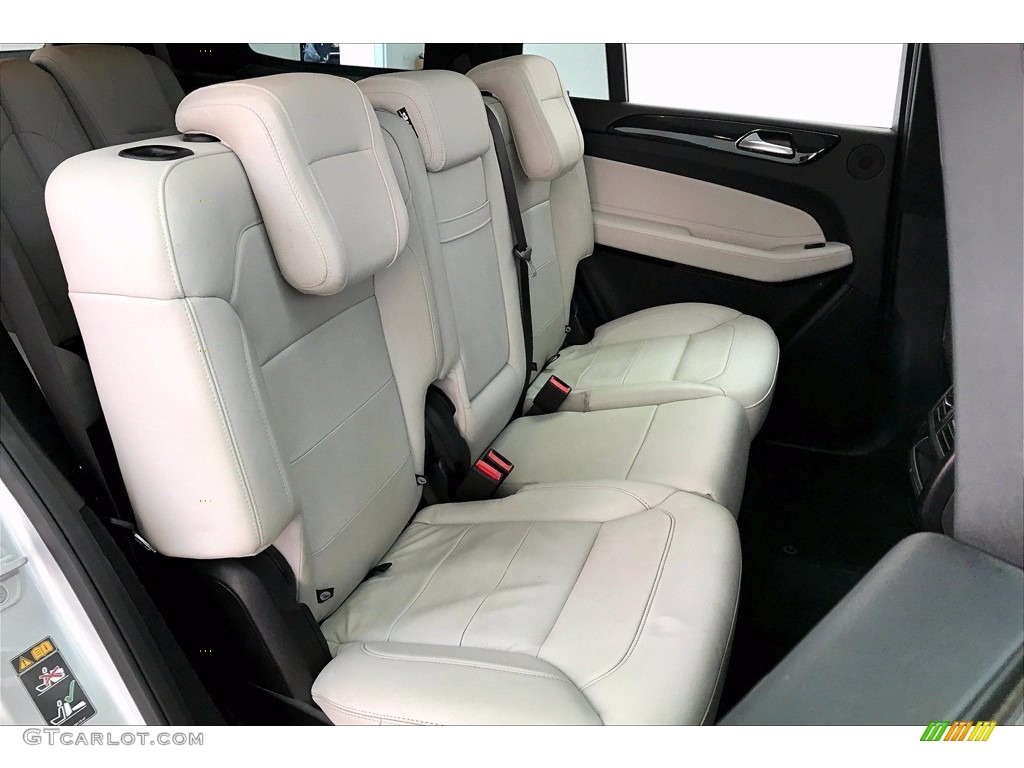 2017 Mercedes-Benz GLS 450 4Matic Rear Seat Photo #140984104