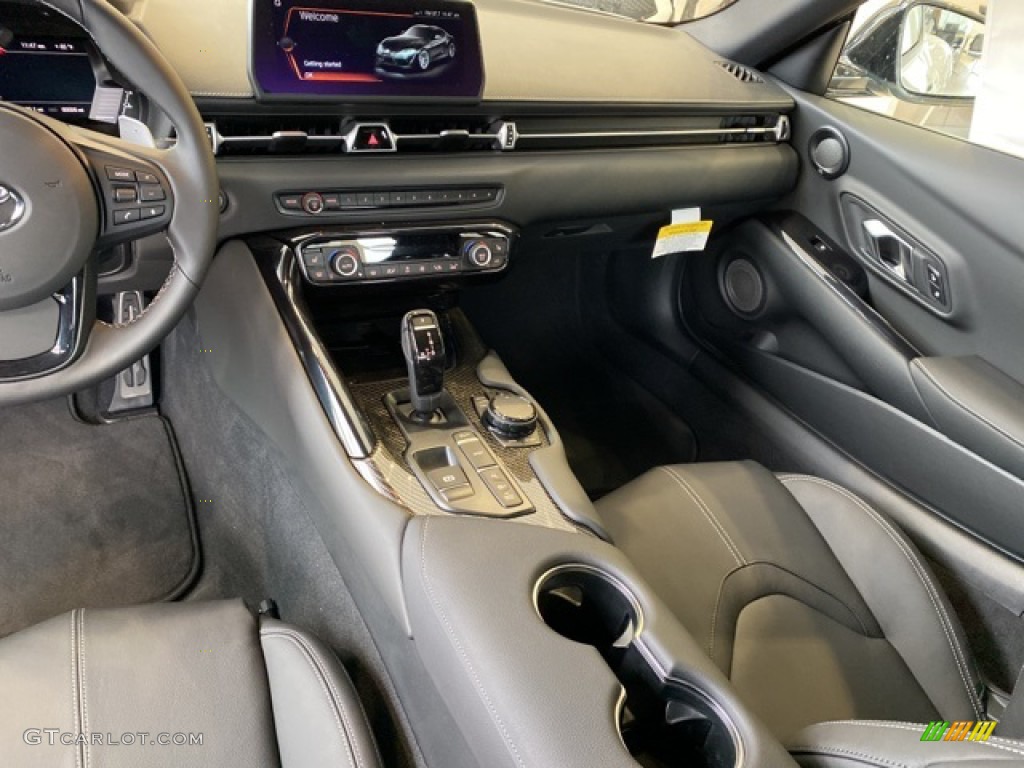 2021 Toyota GR Supra 3.0 Front Seat Photos