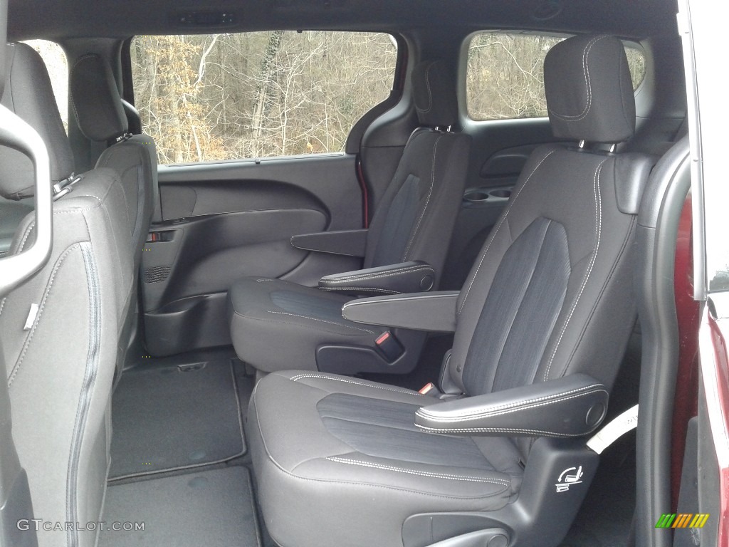 Black Interior 2021 Chrysler Pacifica Touring Photo #140985193