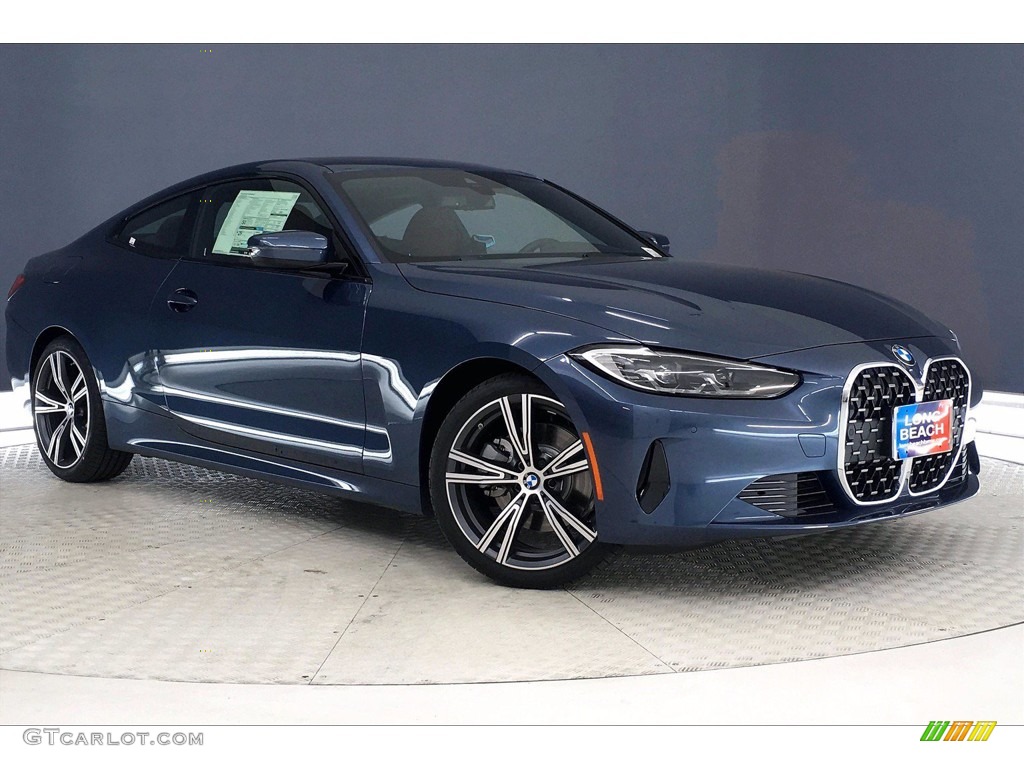 Arctic Race Blue Metallic BMW 4 Series