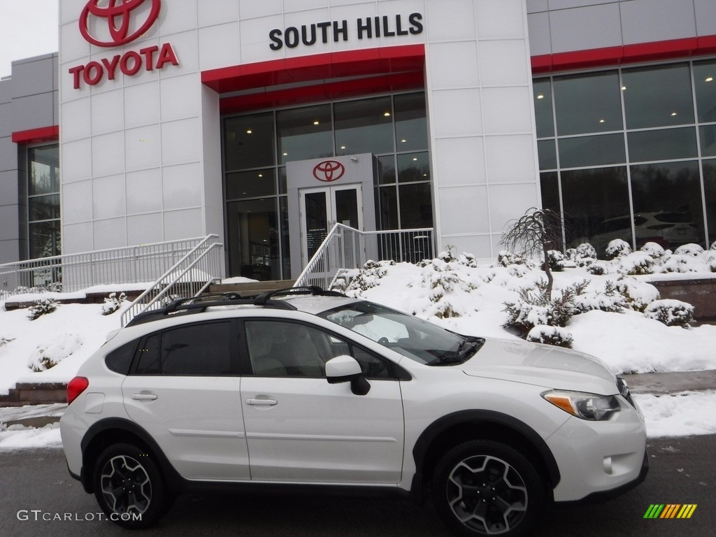 2014 XV Crosstrek 2.0i Premium - Satin White Pearl / Black photo #2