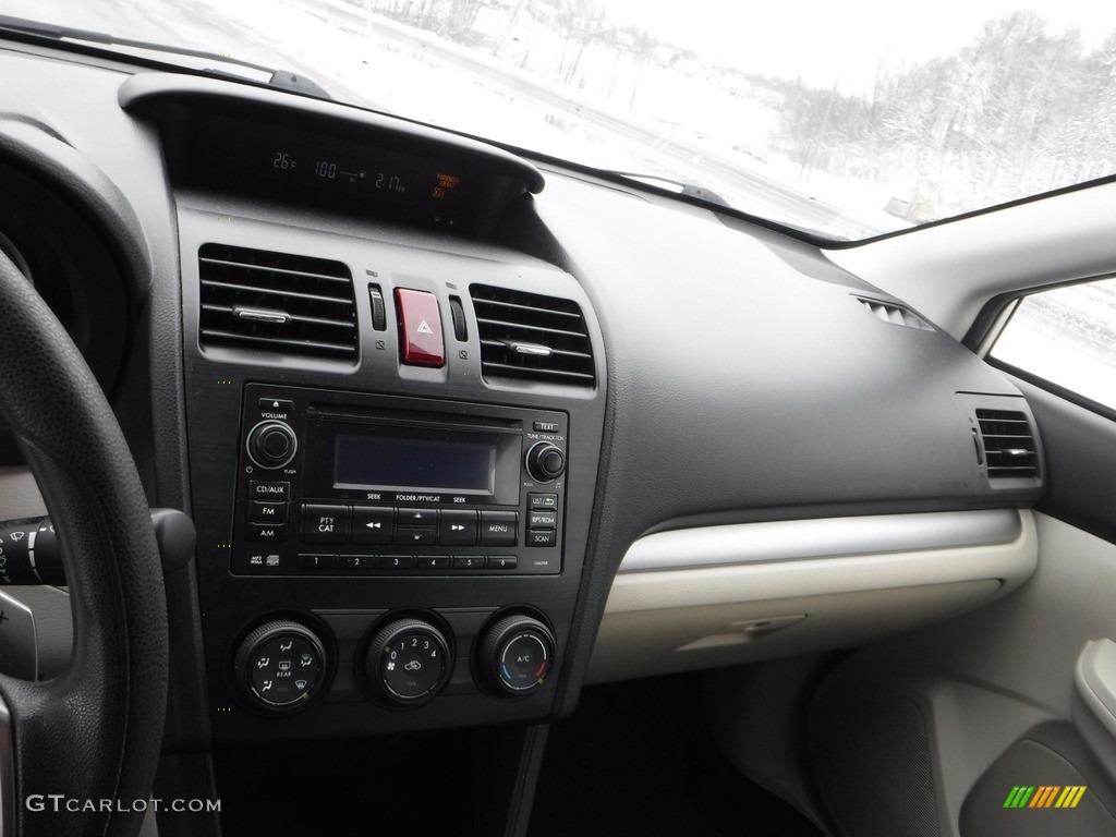 2014 XV Crosstrek 2.0i Premium - Satin White Pearl / Black photo #3