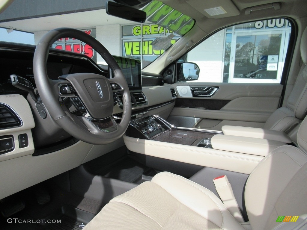 2018 Navigator Reserve 4x4 - Iced Mocha Metallic / Cappuccino photo #9