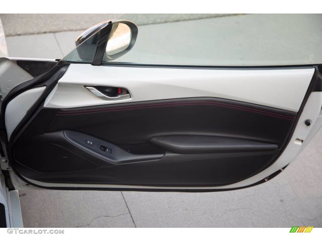 2018 Mazda MX-5 Miata Club Black Door Panel Photo #140992416