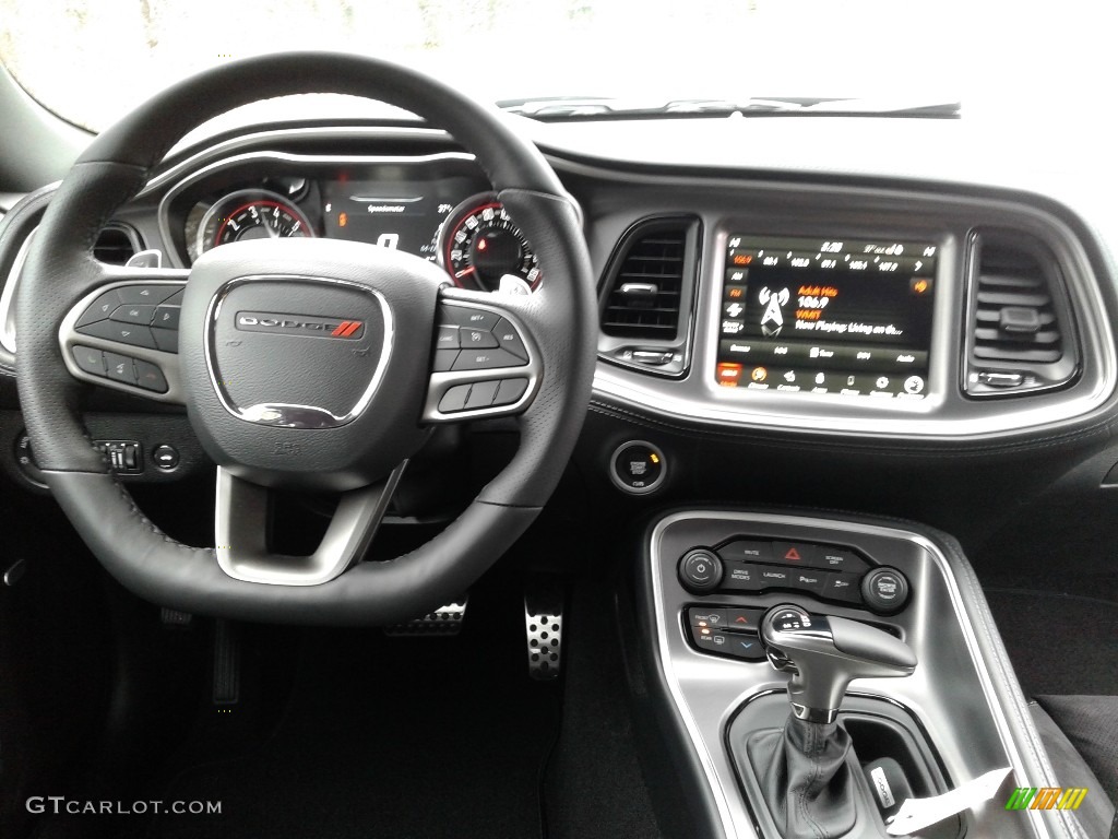 2021 Dodge Challenger R/T Scat Pack Widebody Black Dashboard Photo #140993121