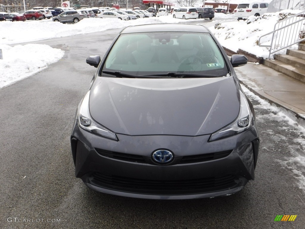 2019 Prius L Eco - Magnetic Grey Metallic / Moonstone photo #8
