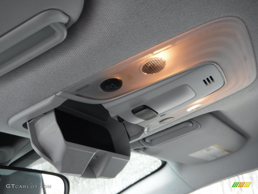 2019 Prius L Eco - Magnetic Grey Metallic / Moonstone photo #18
