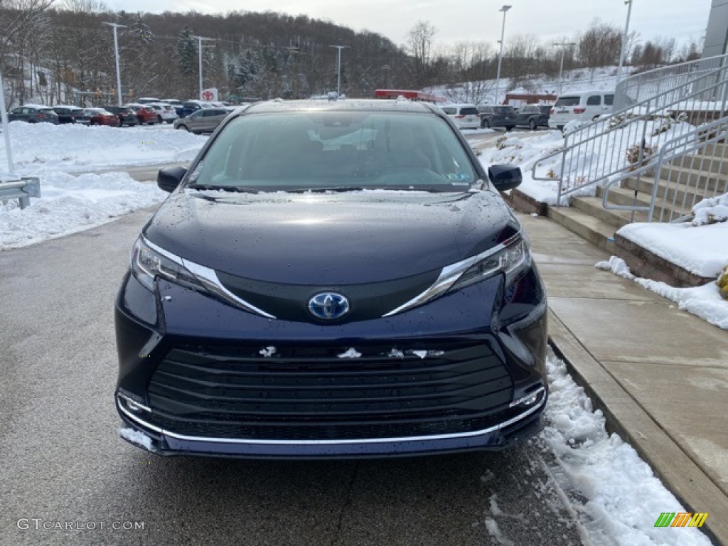 2021 Sienna XLE AWD Hybrid - Blueprint / Graphite photo #11