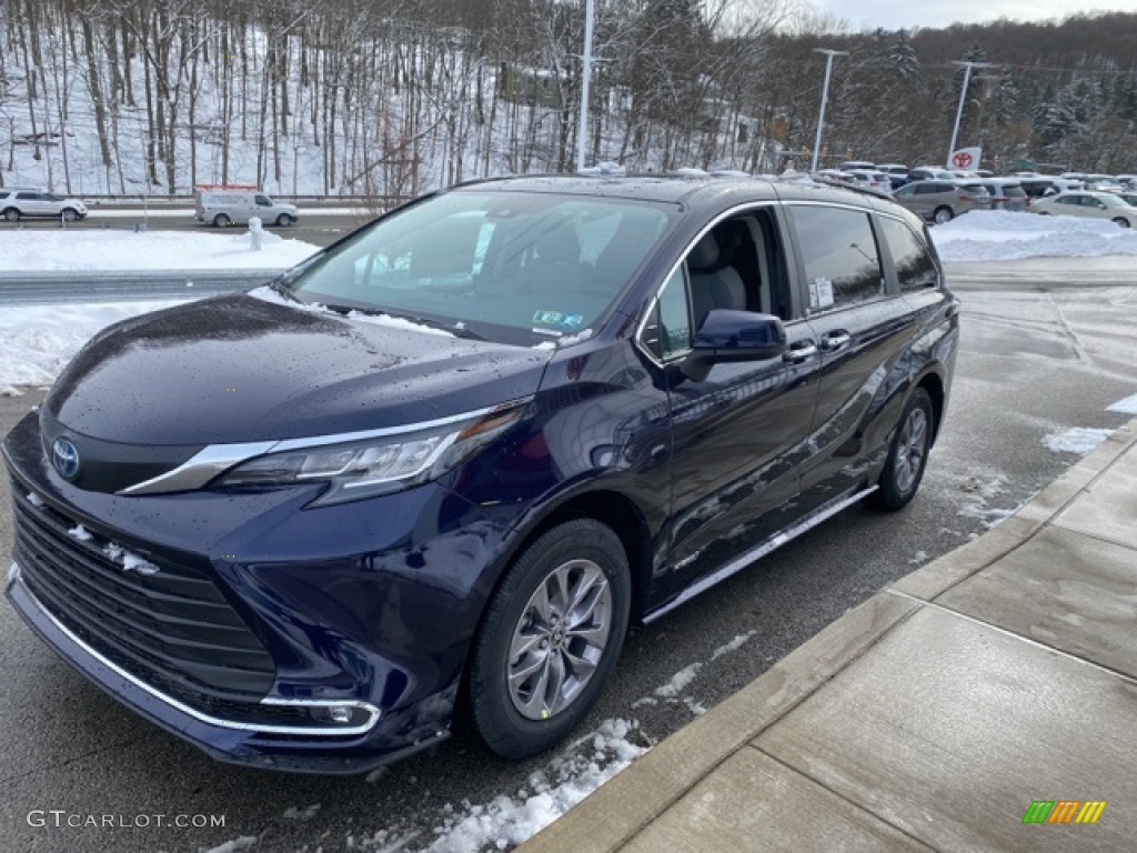2021 Sienna XLE AWD Hybrid - Blueprint / Graphite photo #12