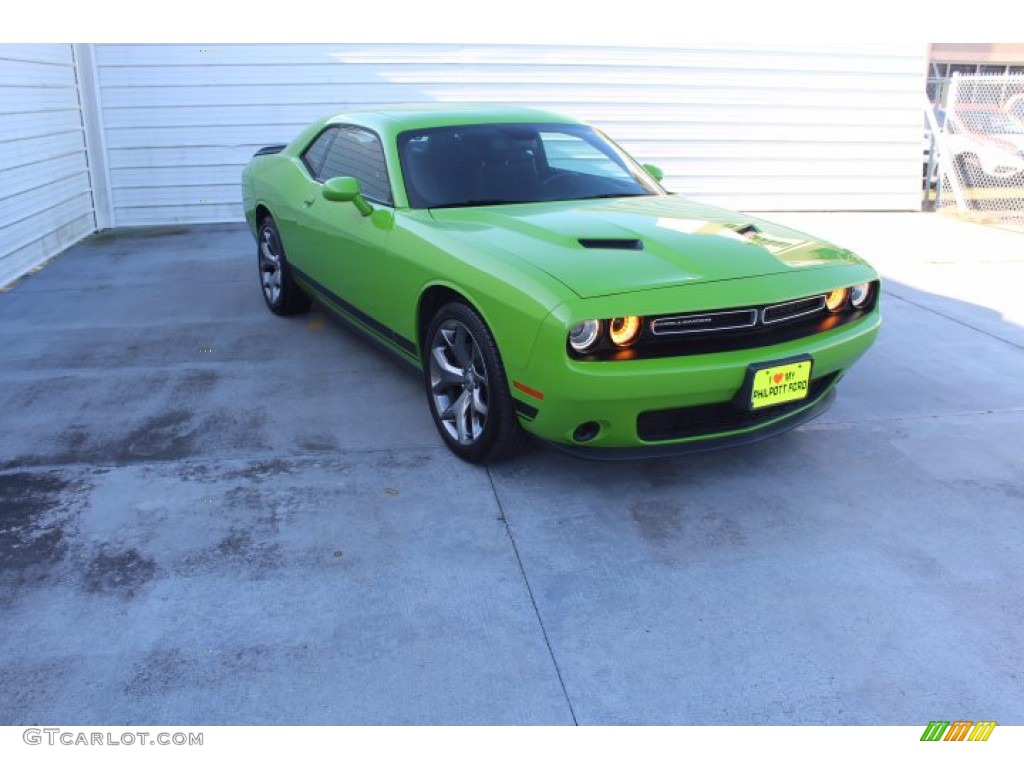 2017 Challenger SXT - Green Go / Black photo #2