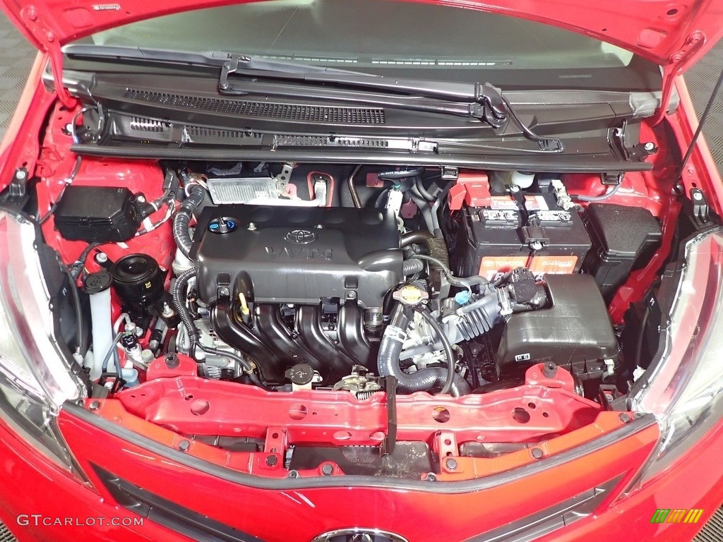 2012 Yaris L 5 Door - Absolutely Red / Ash Gray photo #6