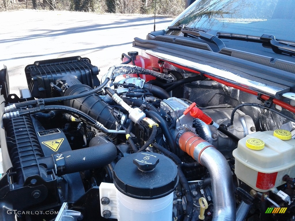2020 Chevrolet Silverado 4500HD Crew Cab Chassis Dump Truck Engine Photos