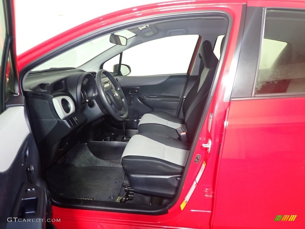 2012 Yaris L 5 Door - Absolutely Red / Ash Gray photo #21