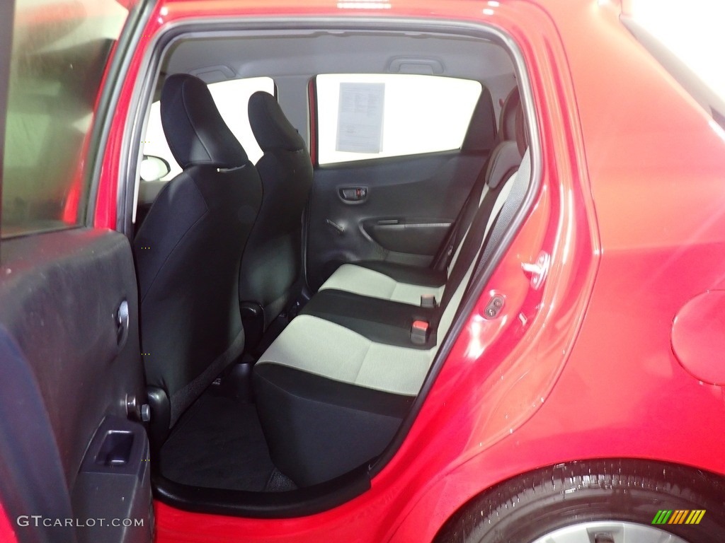 2012 Yaris L 5 Door - Absolutely Red / Ash Gray photo #30